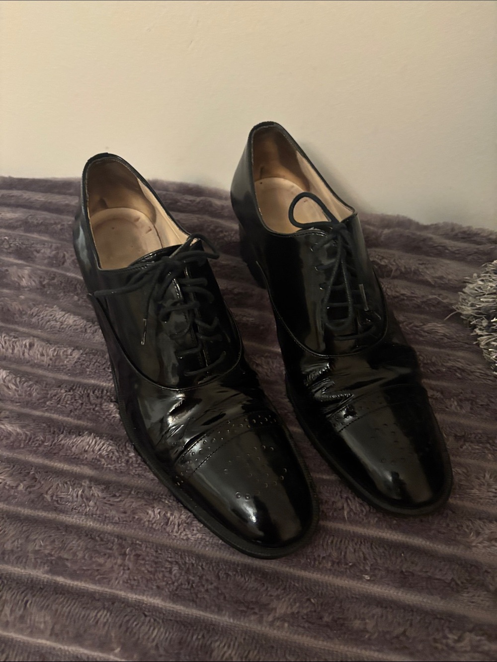 Vintage 1990’s CHANEL Lace Up Oxford Shoes Black Patent Leather,38